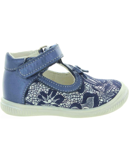 Best new walking shoes for a toddler 