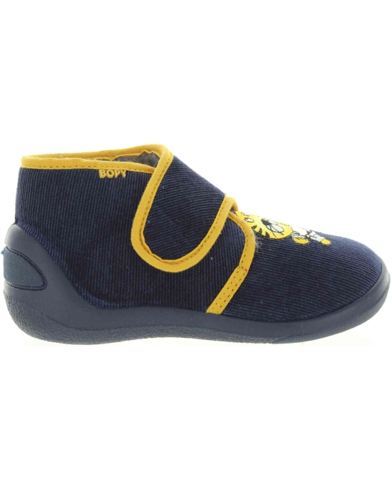 House shoes for kids with arches preventive for pronation