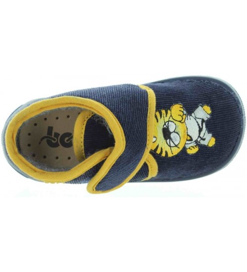 Corrective house shoes for kids with ankle support 