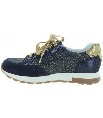 Overpronation in kids sneakers fixing shoes