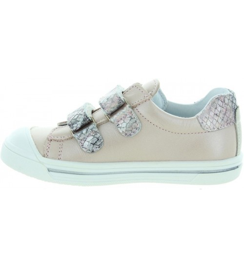Best correction shoes for kids pronation