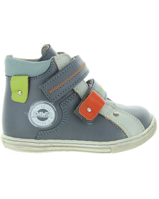Toe In Boots for Boys | Pigeon Toe Corrective Shoes