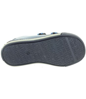 Orthopedic sneakers for a boy