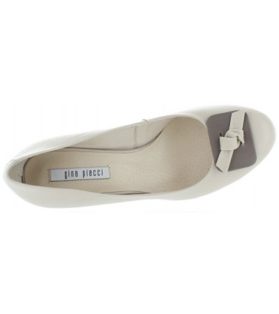 Low heel fashion heels for women in beige 