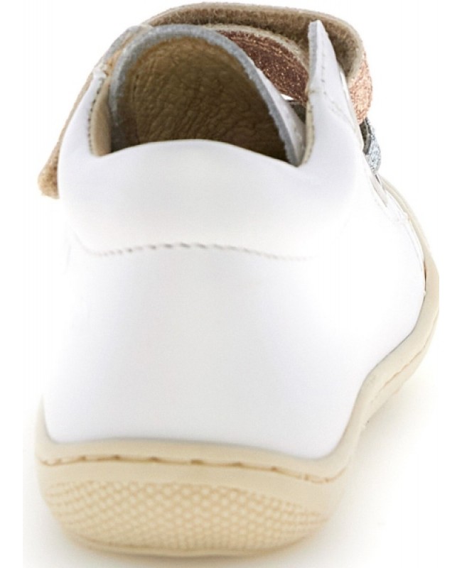 One year old child best walking shoes 