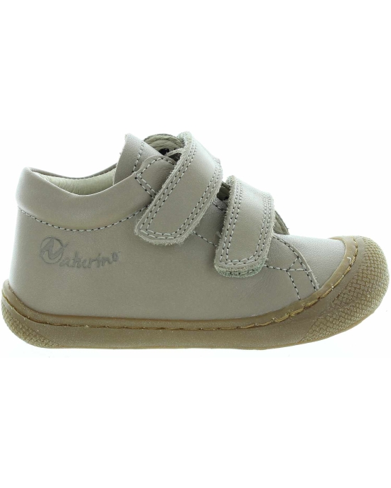 Beige natural leather soft shoes for new walkers 