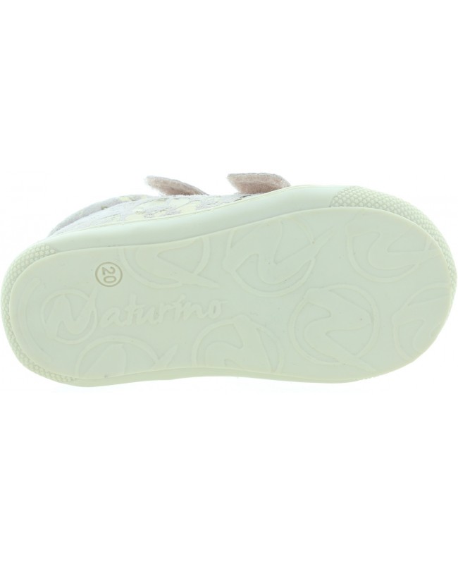 Sneakers for a girls with soft soles 