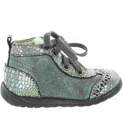 Correction shoes for kids ankles turning inward