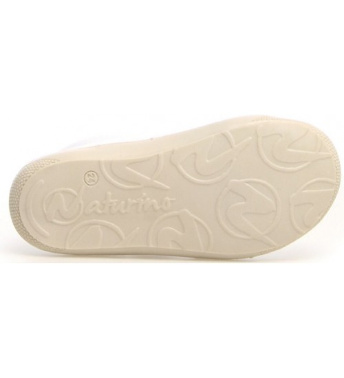 Baby shoes for walking with soft soles 