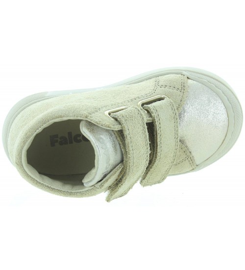 Leather footwear for girl with high instep  