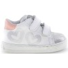 Mora White