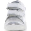 Mora White