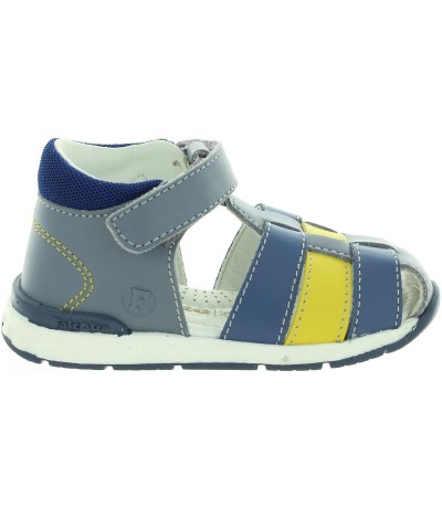 Toddler forming best shoes by Falcotto