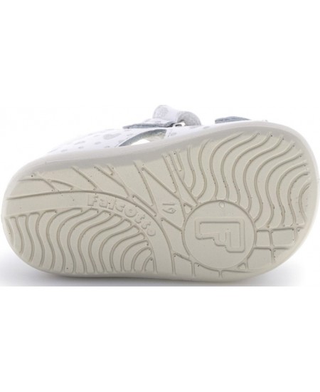 Sandals for a toddler girl that are double wide 