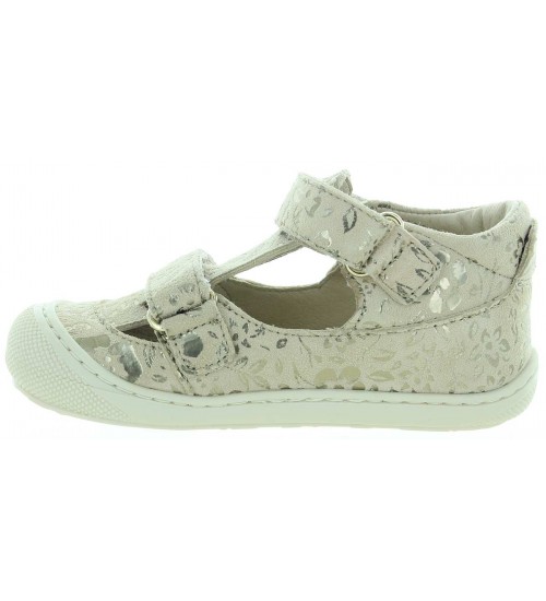 Sandals for toddler with good ankle support 