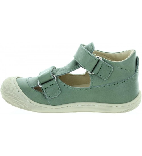 Pronation sandals for kids