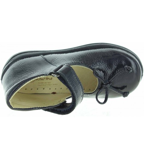 Shoes for a new walking baby  with high arch