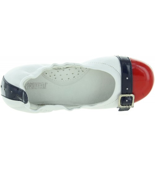 Sale on white shoes for kids 