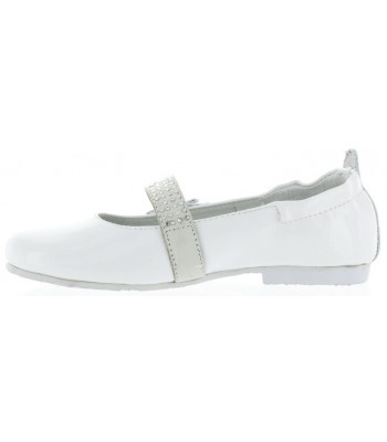 Shoes for girls from Italy that are narrow 
