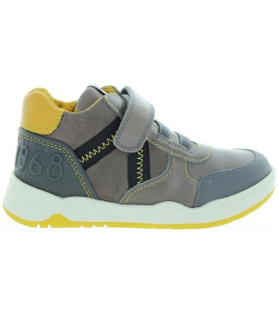 Walking leather sneakers for boys pronation preventive 