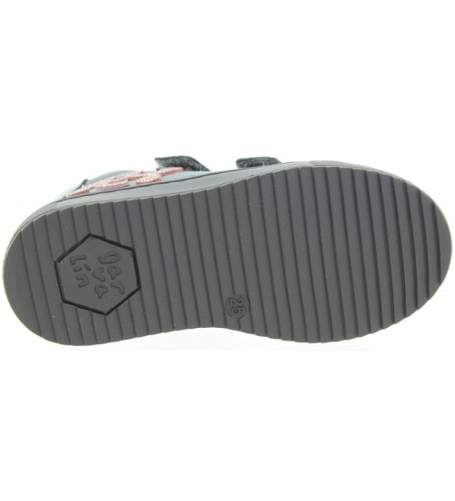 Girls desigjer gray leather boots 