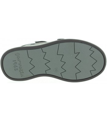 Sale with arches for pediatric boots
