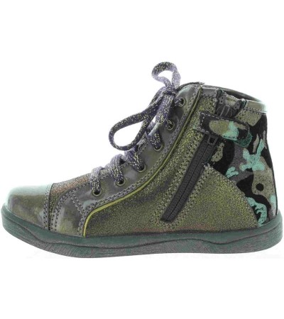 Leather ankle boots for older girls with support