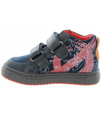 Corrective ankle boots for bow legged boys