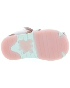 Closed toe baby girl sandals with support 