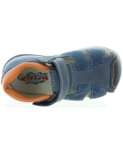 Ankle form boys sandals with closed toes
