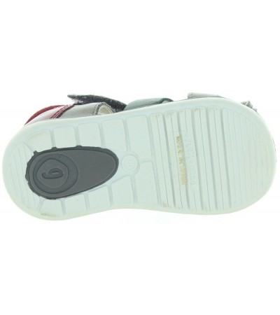 Child Garvalin sandals to fix pronated ankles