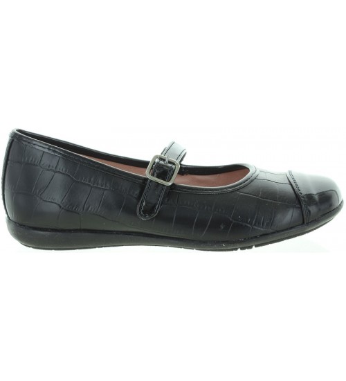 Black leather narrow with girls shoes 
