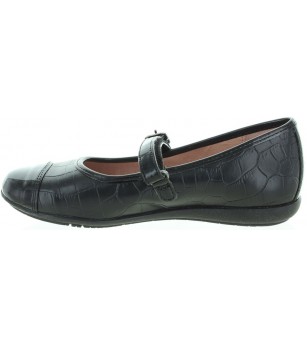 Lisle Black