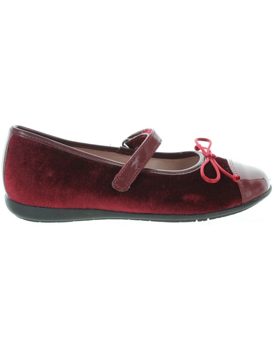 Wanda Red