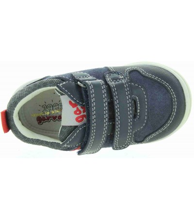 Anti sweat sneakers for toddler feet 