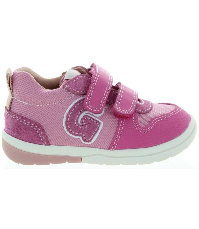 Baby leather sneakers learning to walk 