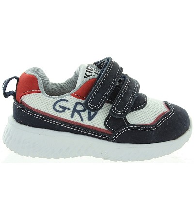 Support sneakers for a boy for Summer from Europe