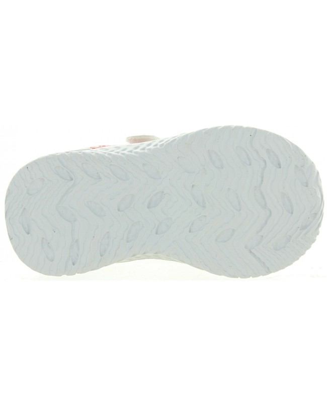 Support sneakers for a boy for Summer from Europe