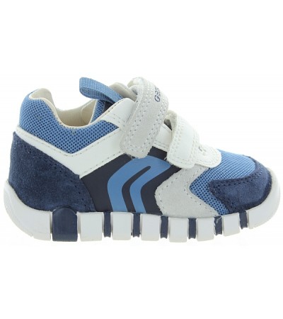 Supportive leather sneakers for baby boys 