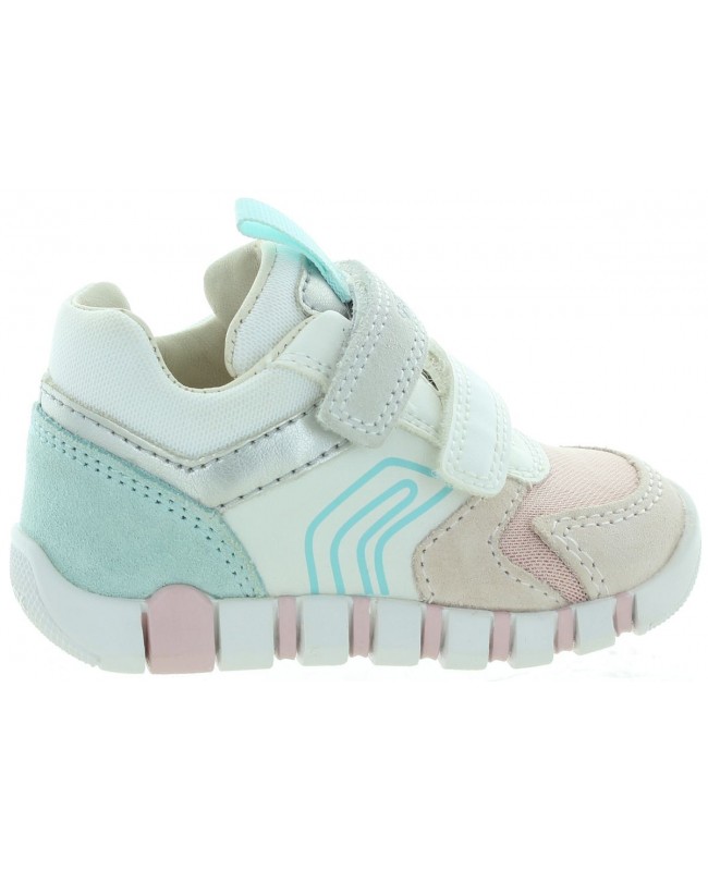 Baby sneakers best for learning to walk