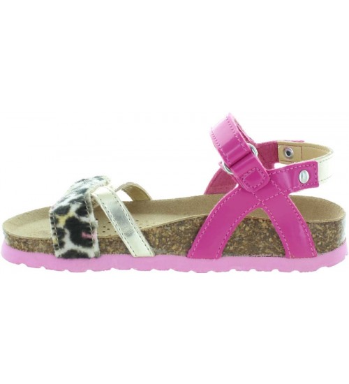 Sandals with high arches for wide feet 