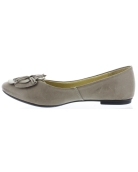 Gray flats for females with narrower feet 