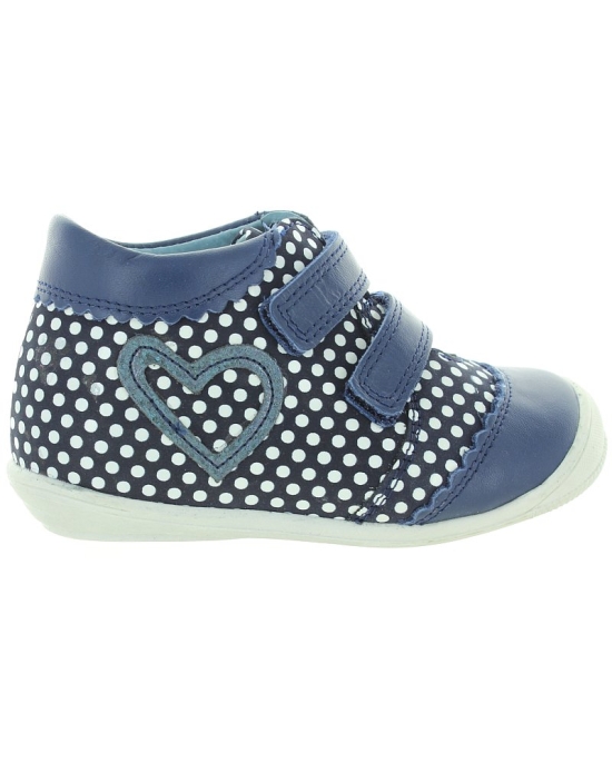 Baby learning to walk blue high top shoes