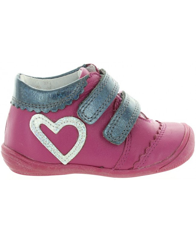 Kazia Pink