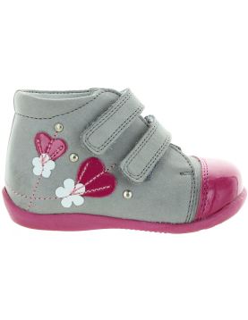 Krinia Gray Krinia Gray