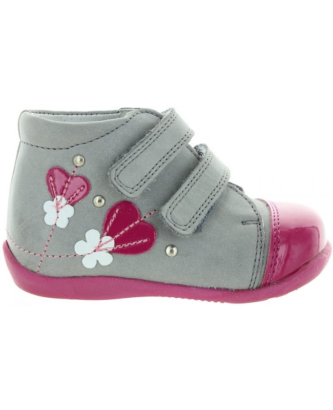 Profiled child shoes with arch support