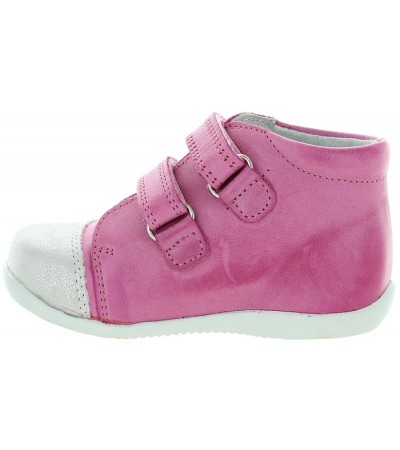 Ankle high tops for flat footed toddler