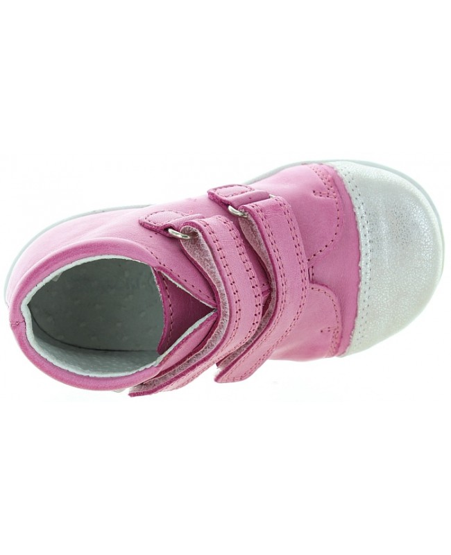Ankle high tops for flat footed toddler