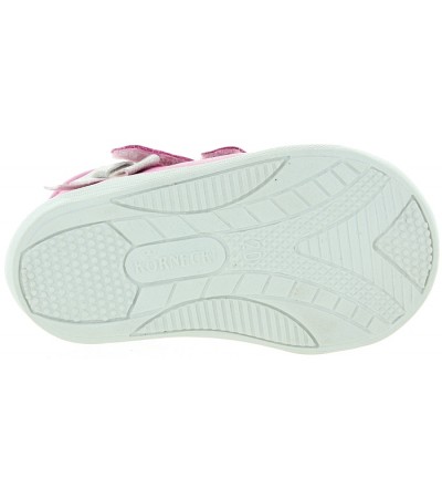 Ankle high tops for flat footed toddler