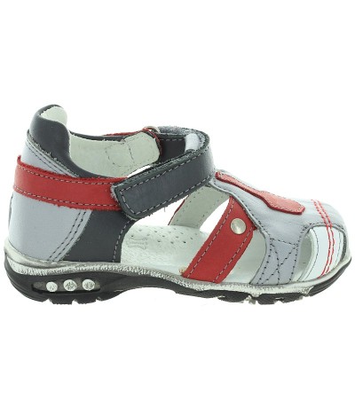 Ankle turning in best leather boys sandals Ankle turning in best leather boys sandals